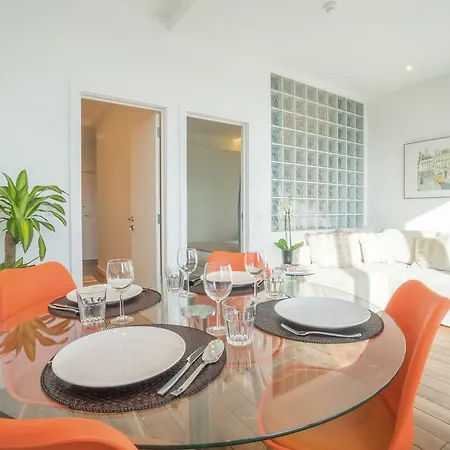 Be A Local In Apartment Lisbon